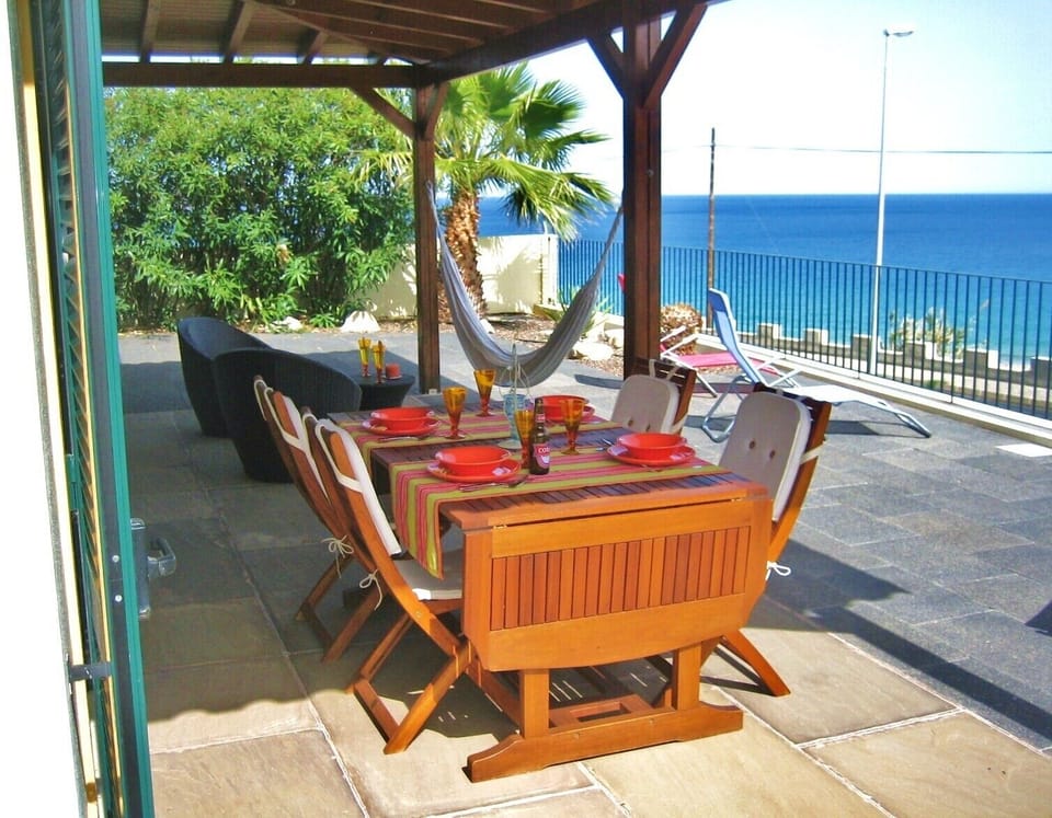 The perfect terrace for family meals