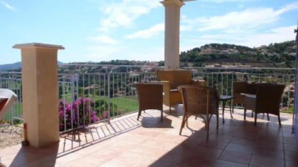 Terrace / Balcony