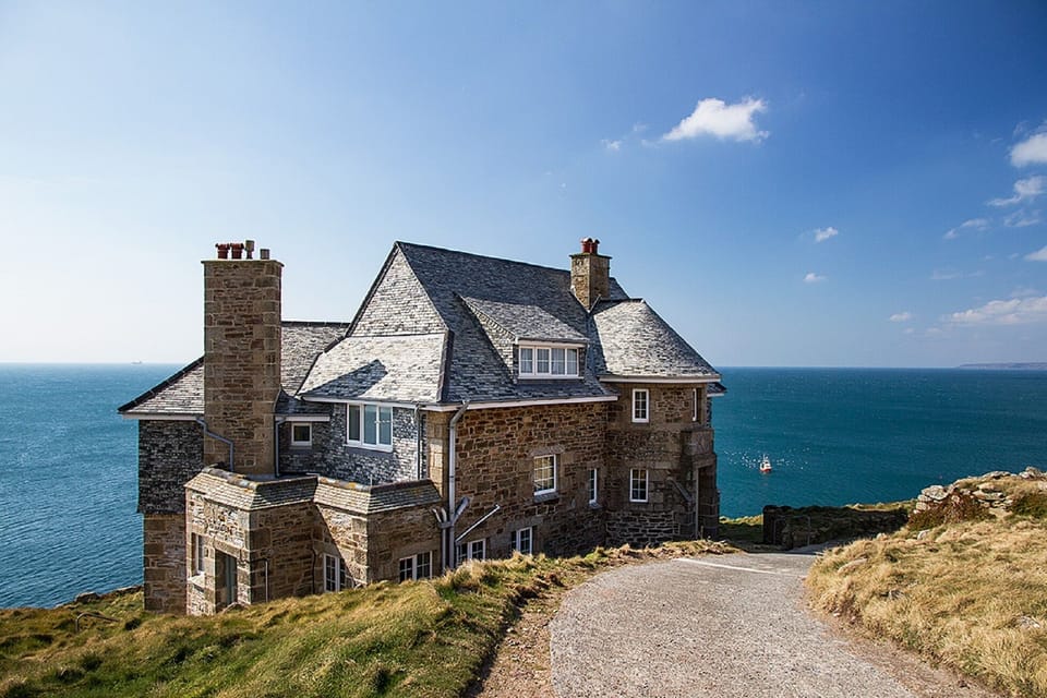 Iconic Rinsey Head with the best views in West Cornwall! 
