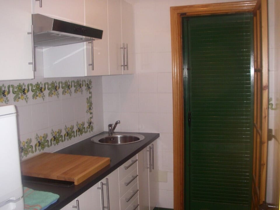 New kitchen installed June 2008