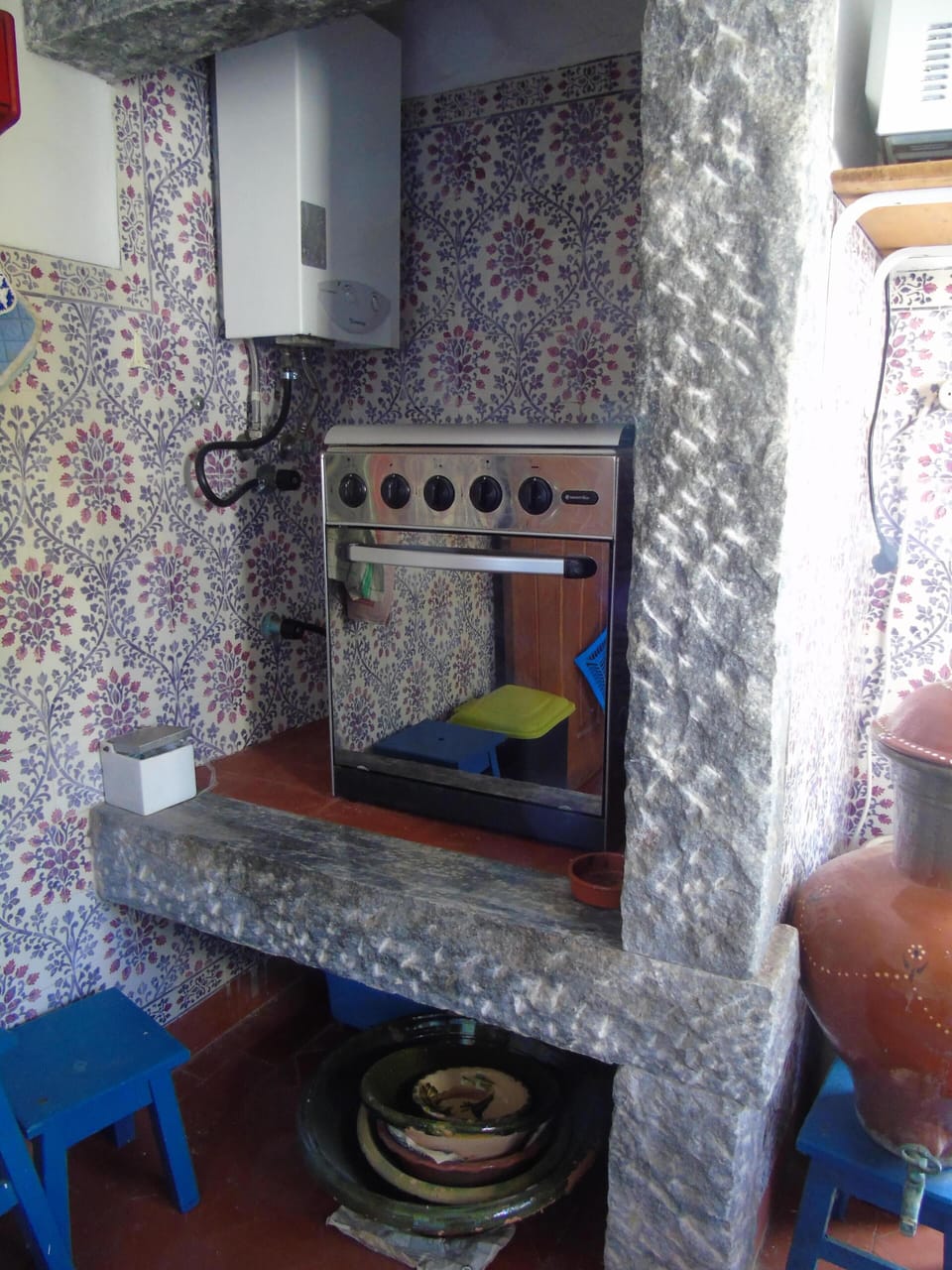 Cozinha - fogão, forno e esquentador