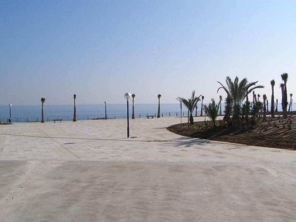 Playa Flamenca promenade.