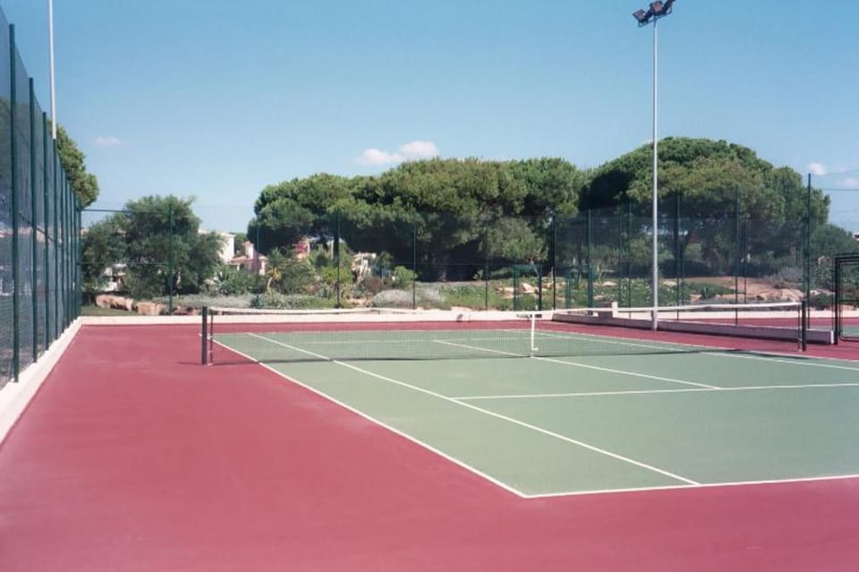 On site Tennis courts