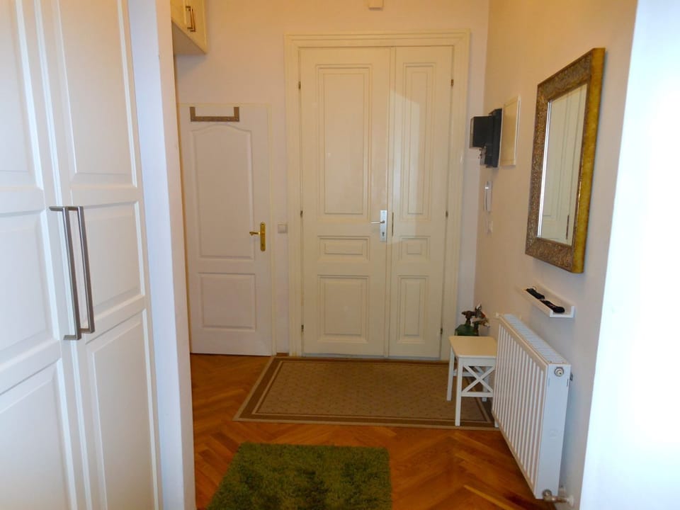 Hallway with view to the apartment entrance door