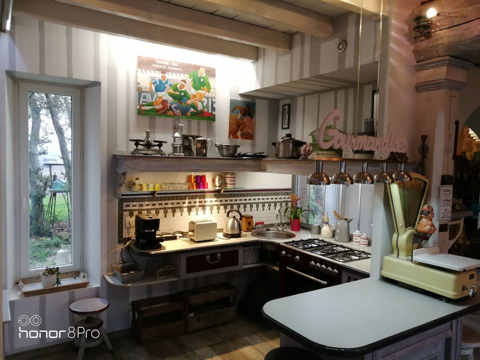 Private kitchen