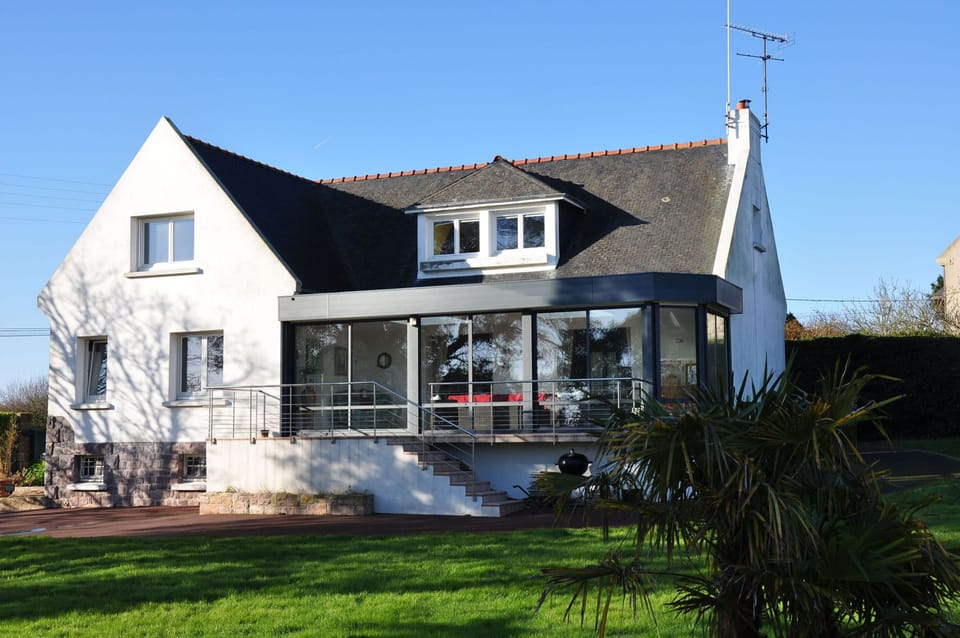 View from the east-facing garden, sea view from the veranda
