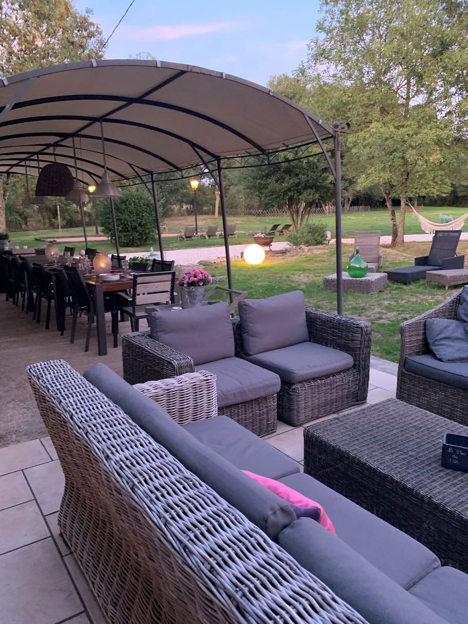 Outdoor dining