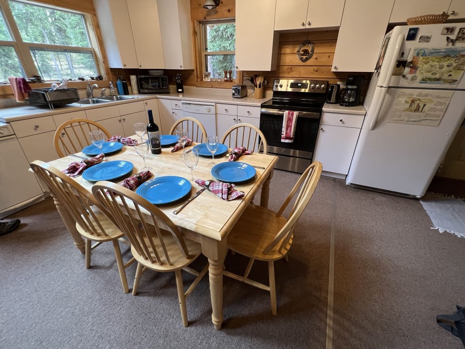 Enjoy sharing your adventures around the dining table which expands to seat 8