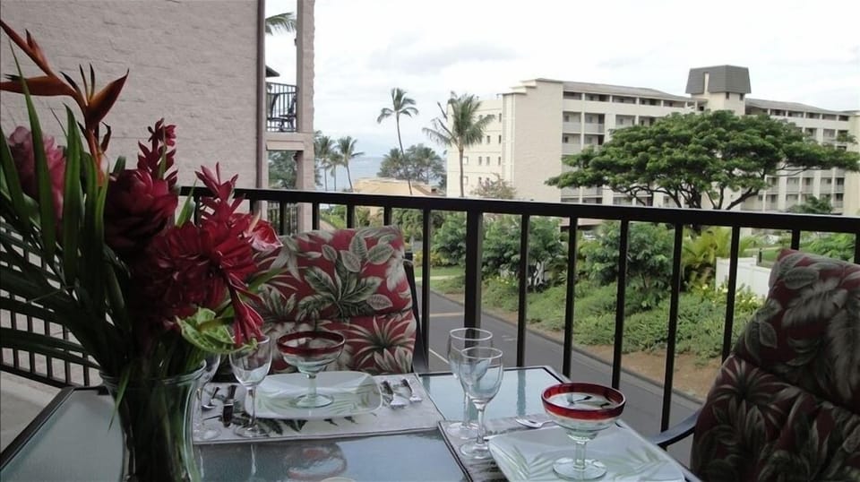 Alfresco Dining with an Ocean View