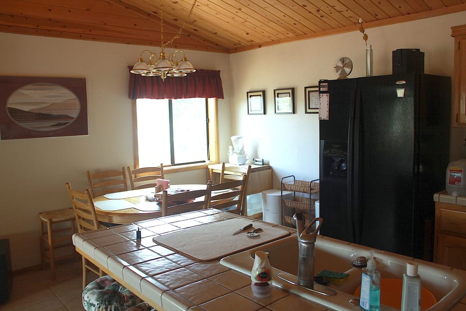 Dining Area (Table replaced by nook)