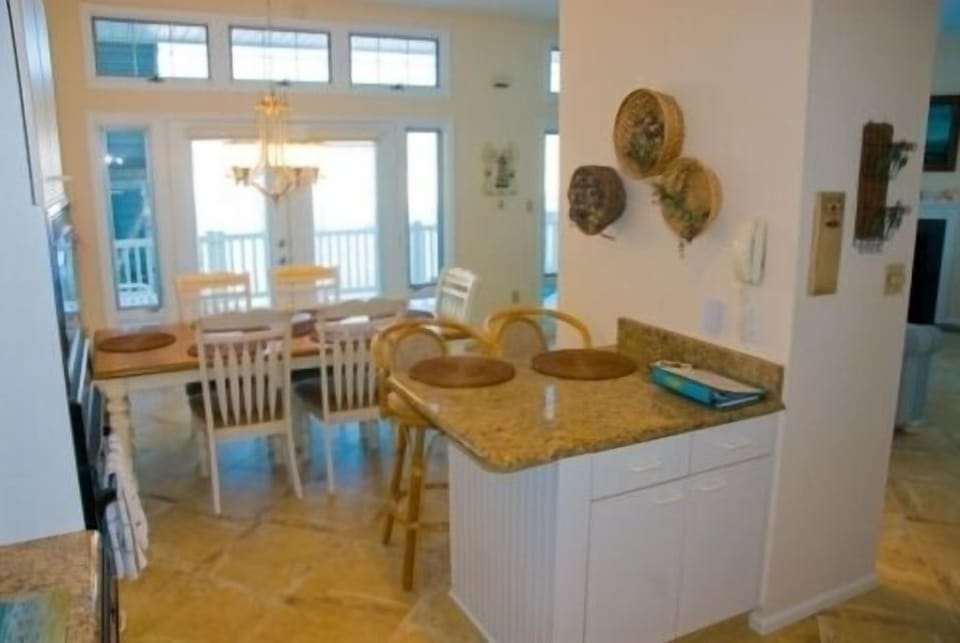 Kitchen and dining area