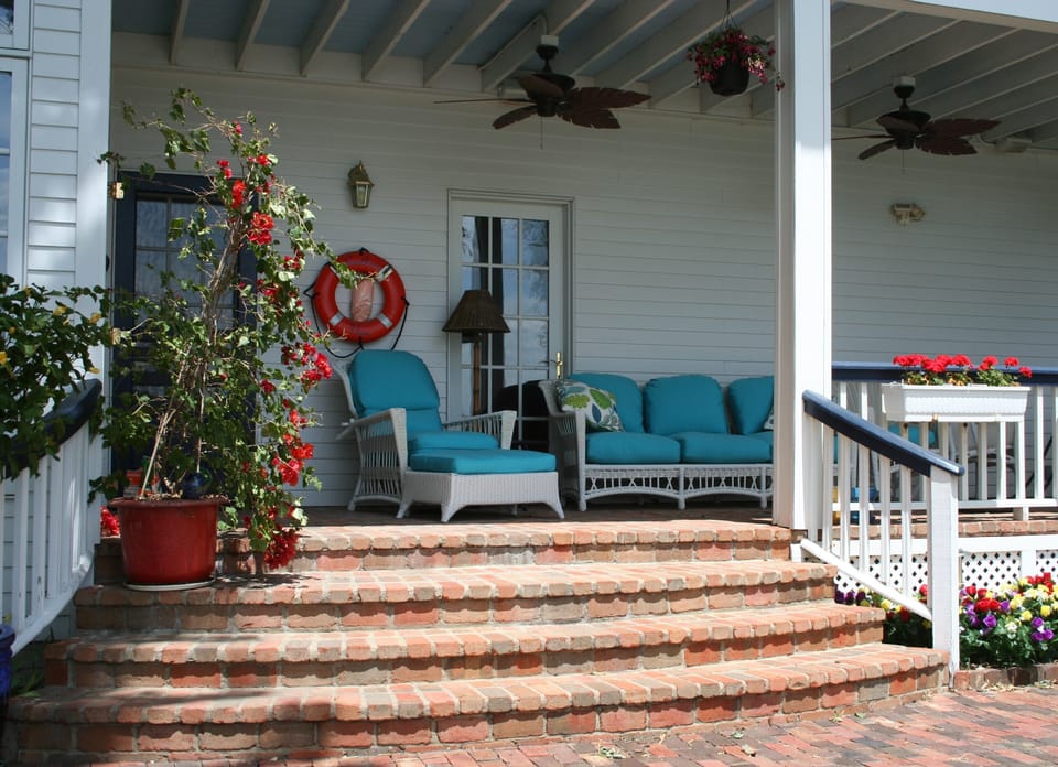 Entry Stairs