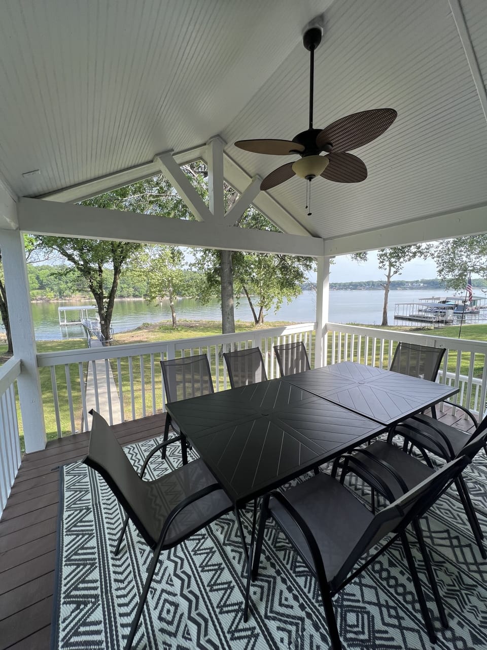 Upstairs deck, play cards, games or just enjoy watching the boats 