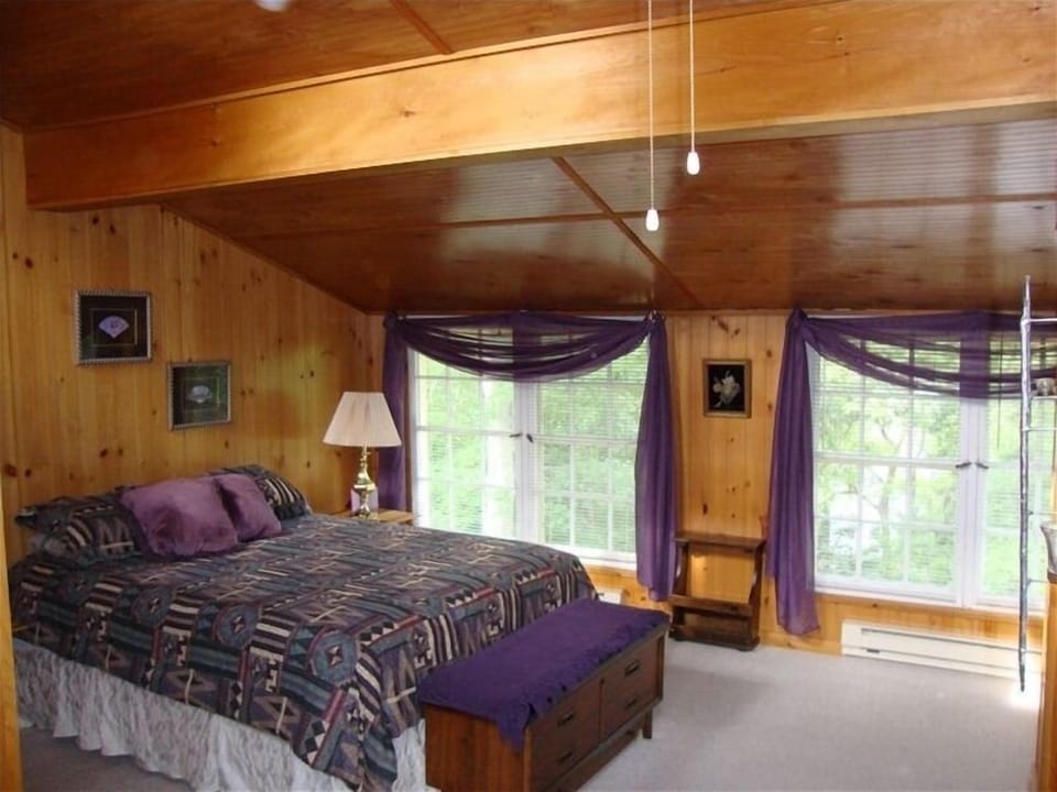 Upstairs Bedroom