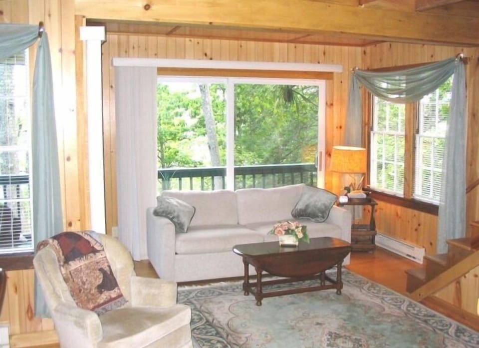 Main living area to back deck.
