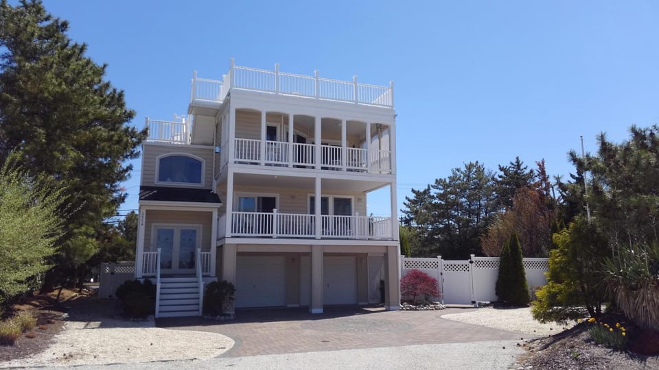 Front of house.
