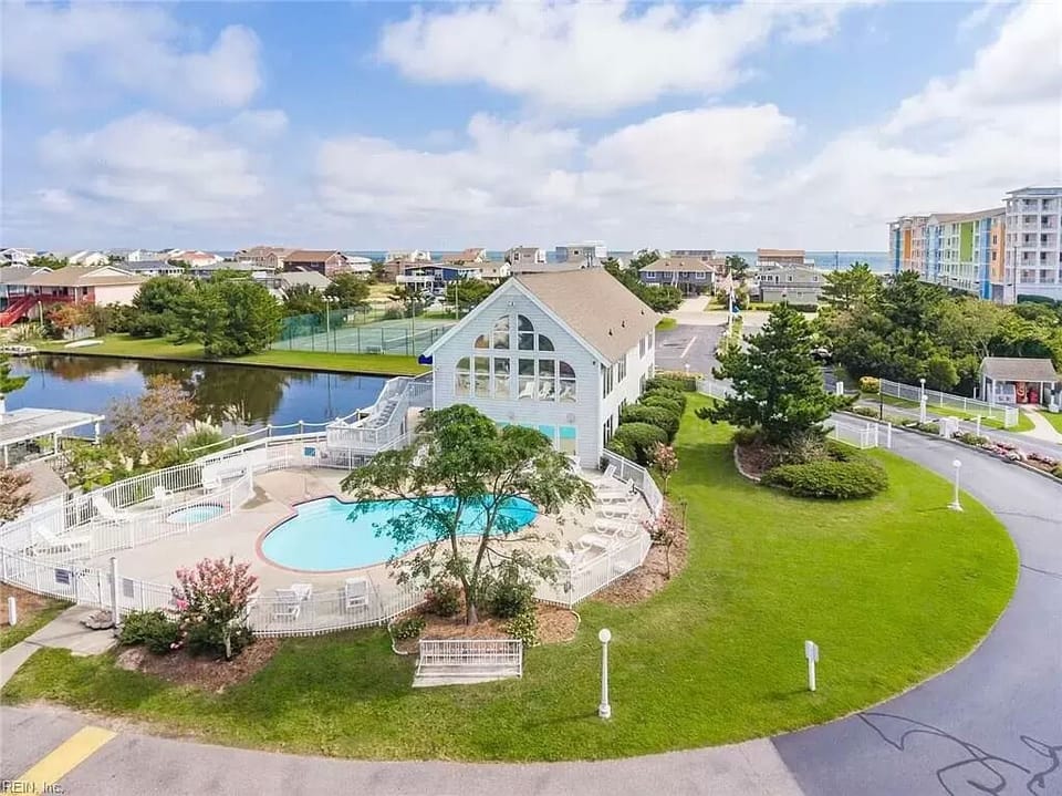 Club House and Main Pool