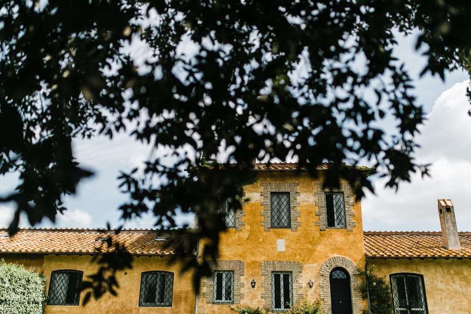 The front of Casale San Carlo