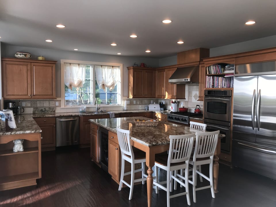 Fully equipped kitchen