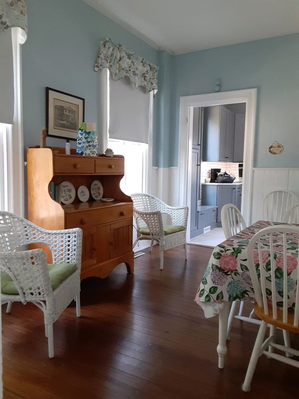 Breakfast Room