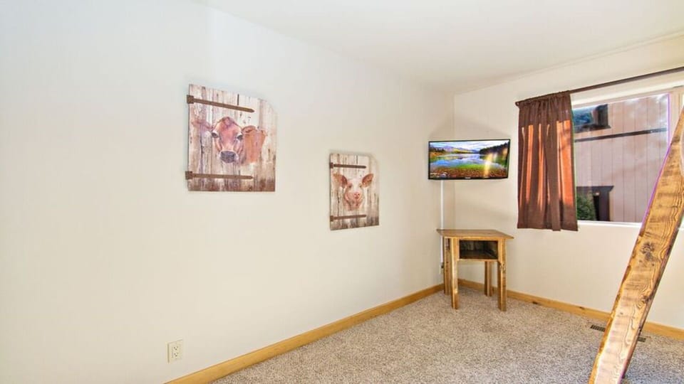 Bunk Room