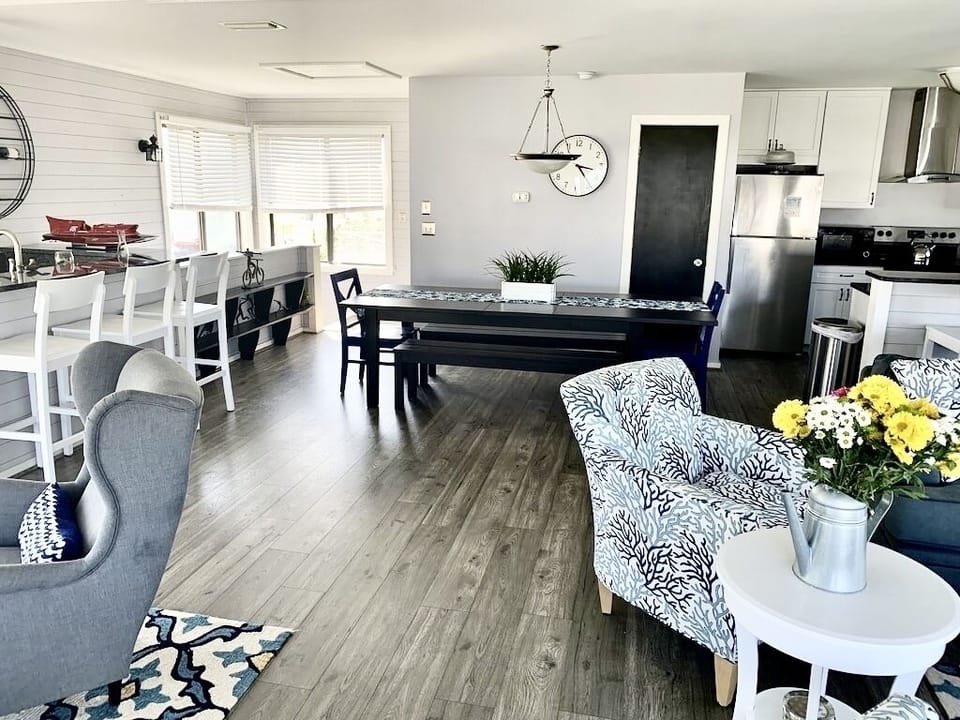 Huge living room with bar and views of ocean and sound 