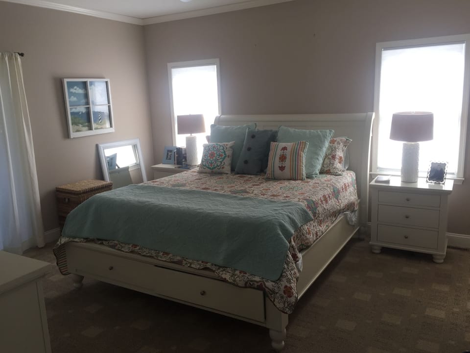 Master Bedroom with king bed