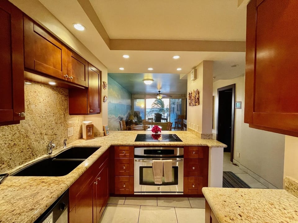 Double sink and full size oven