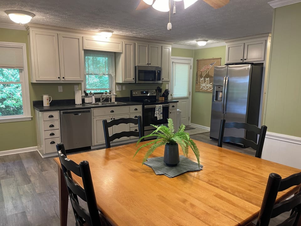 Well stocked kitchen 