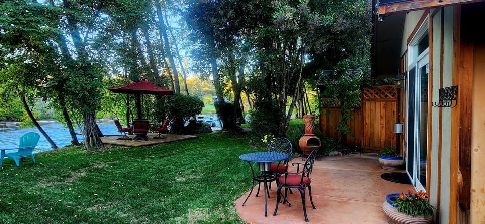 Private Yard and Sitting Area