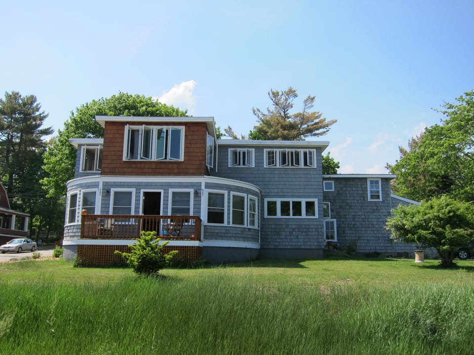 This cottage occupies the first floor of a two-cottage home.