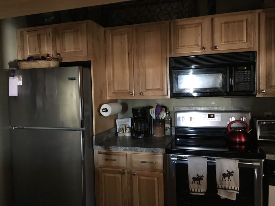 Well stocked kitchen....