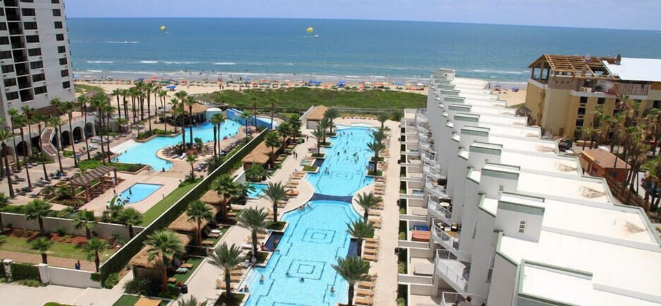Another Pool view