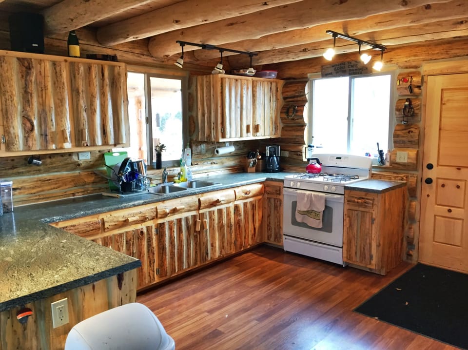 Whether cooking for a large or small group, the large kitchen makes it easy