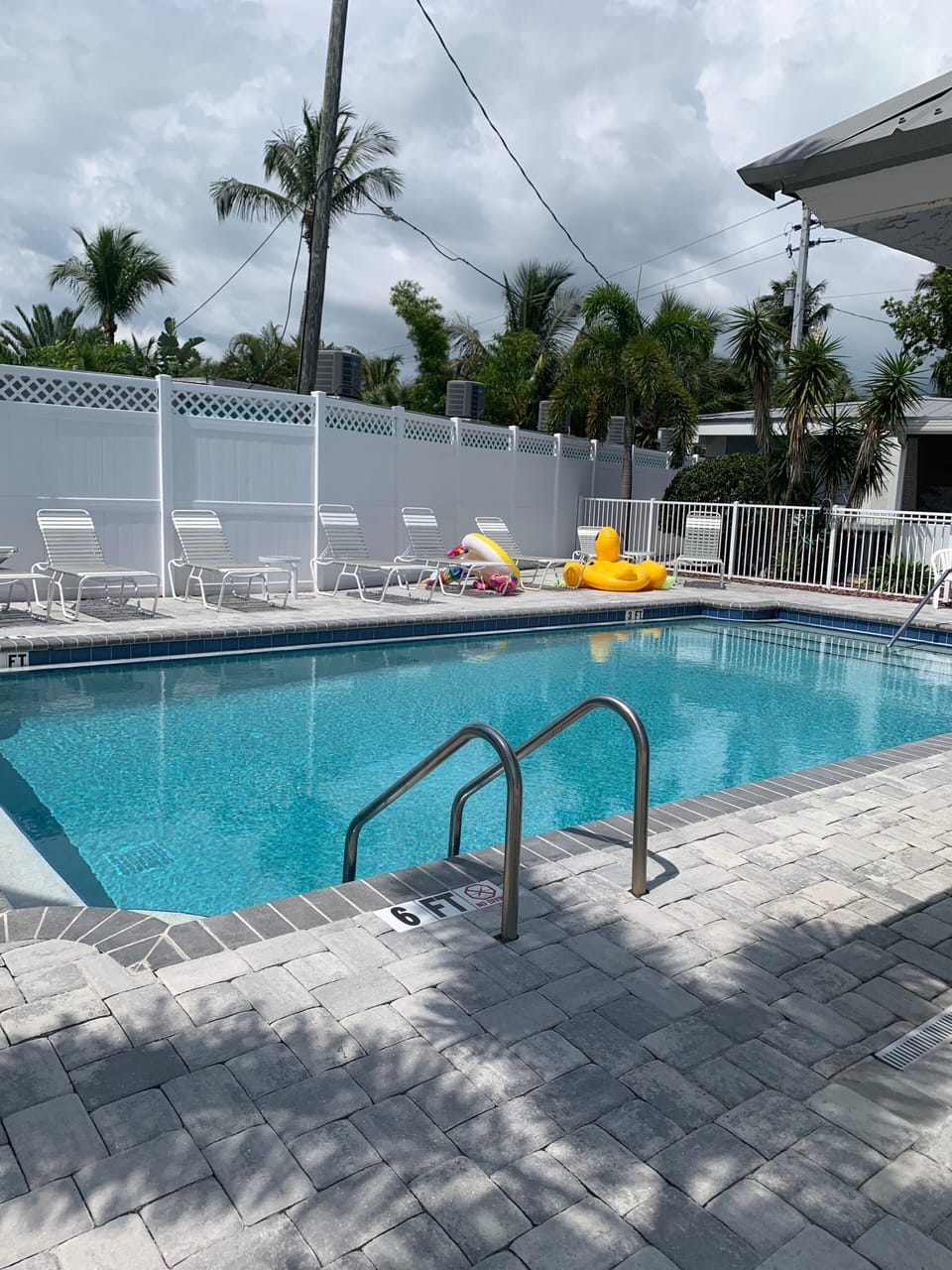 Community pool