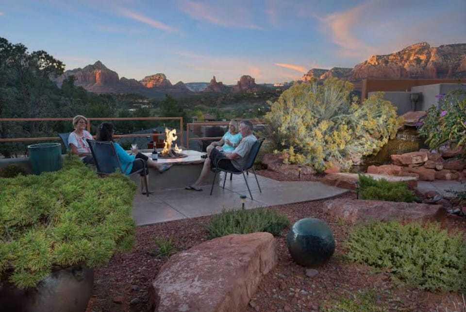 Vista Ridge Sedona fire pit at sunset. 