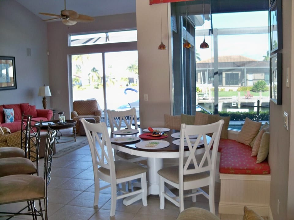 Breakfast Nook

