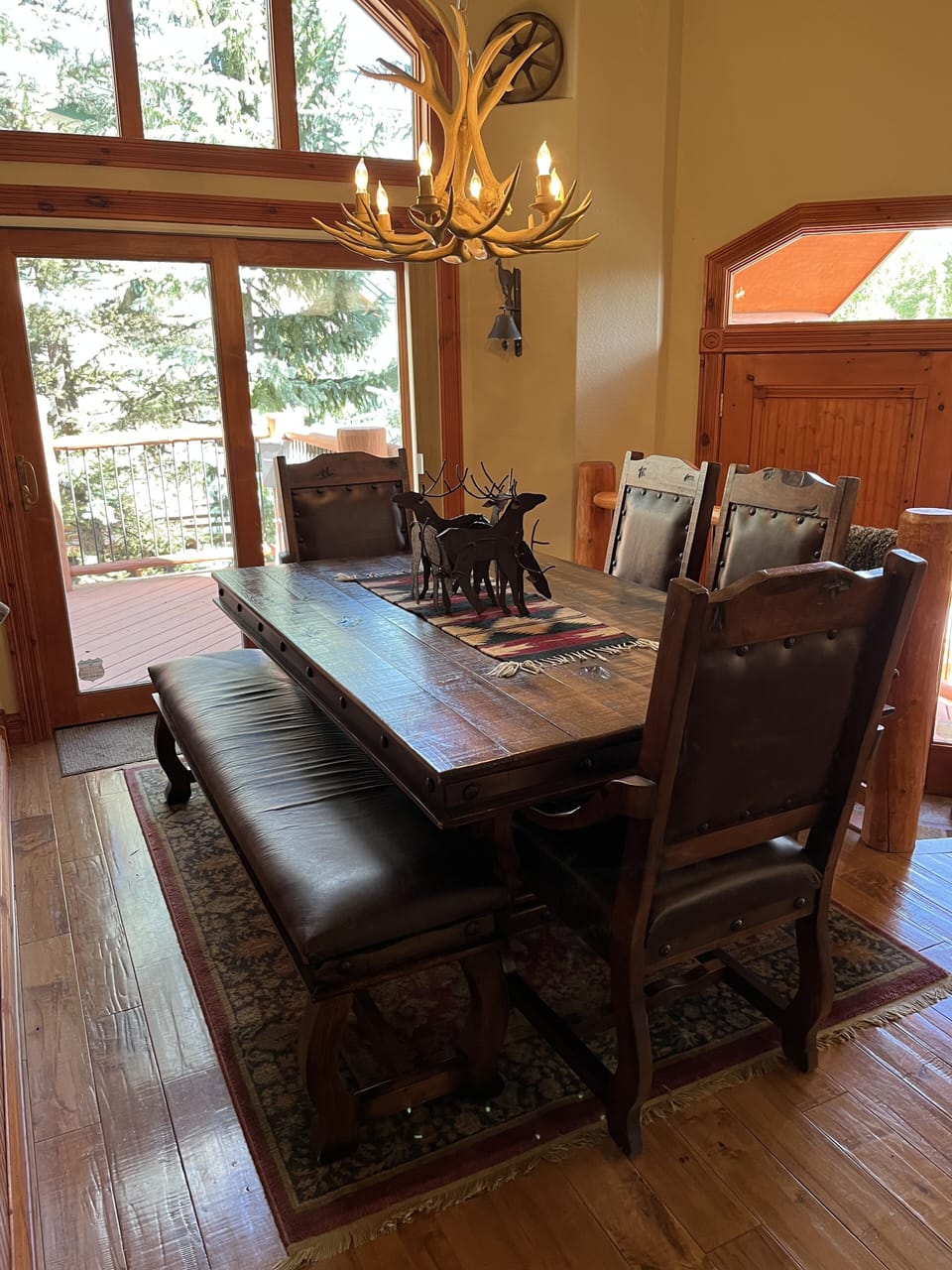 Dining room seats 8.  Nice dishes and place mats for dinner settings
