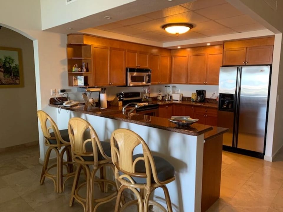 Kitchen counter side