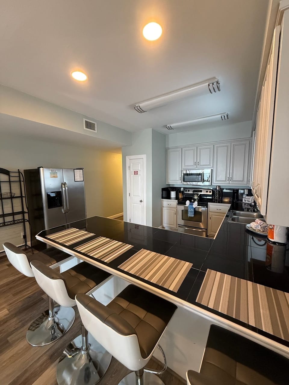 Main floor kitchen