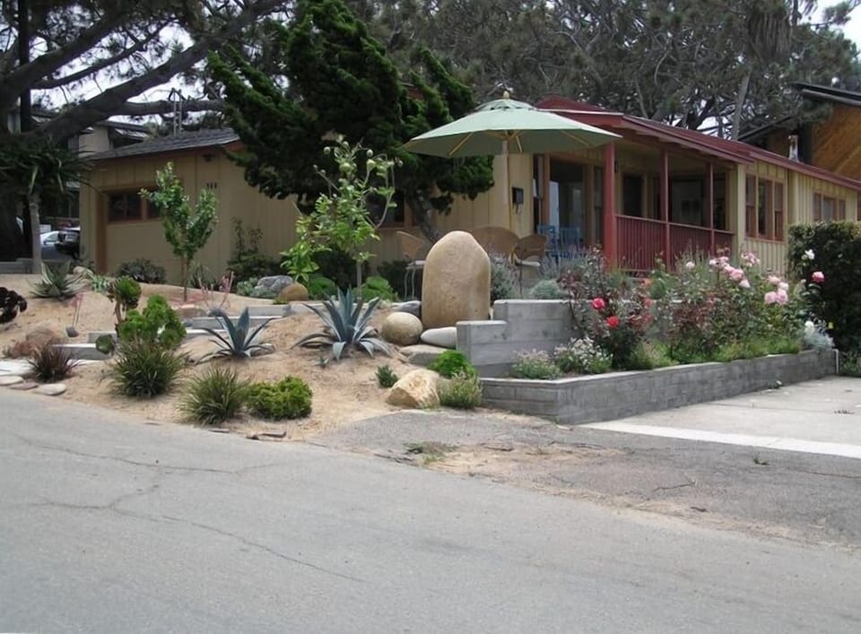 7th Street Home Away from Home