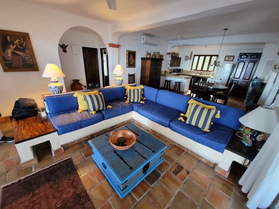 Lounge area