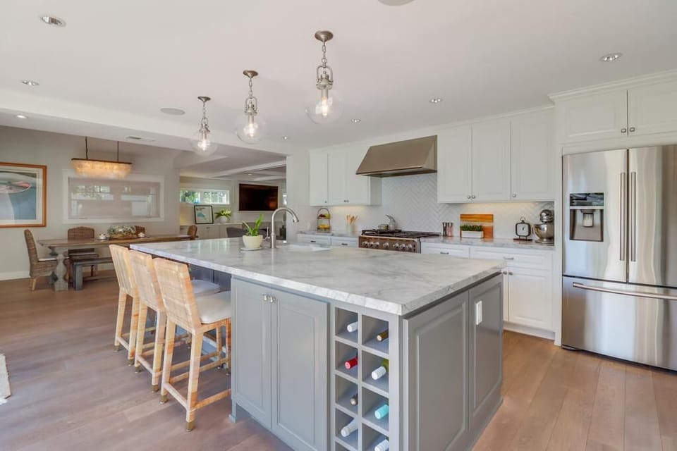 Lots of open space to whether you are snacking or making a gourmet meal.