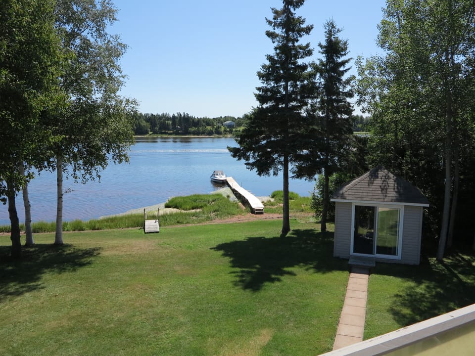 95 Alayne Rd