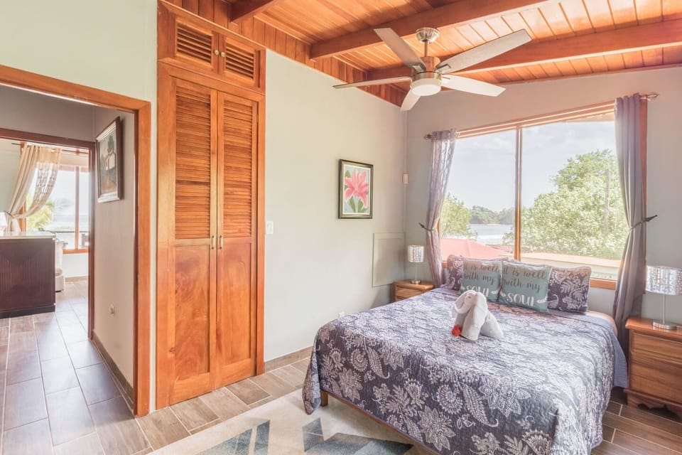 Upstairs 2nd bedroom  with Sea view