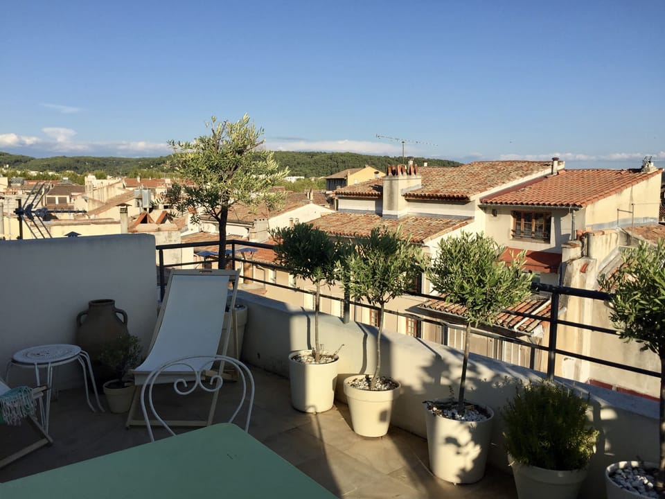 Terrace with six chairs and dinning 
table,  2 lounge chairs.