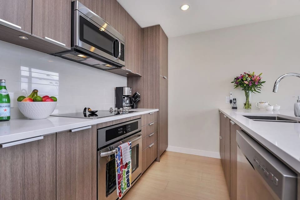 Fully Stocked Kitchen