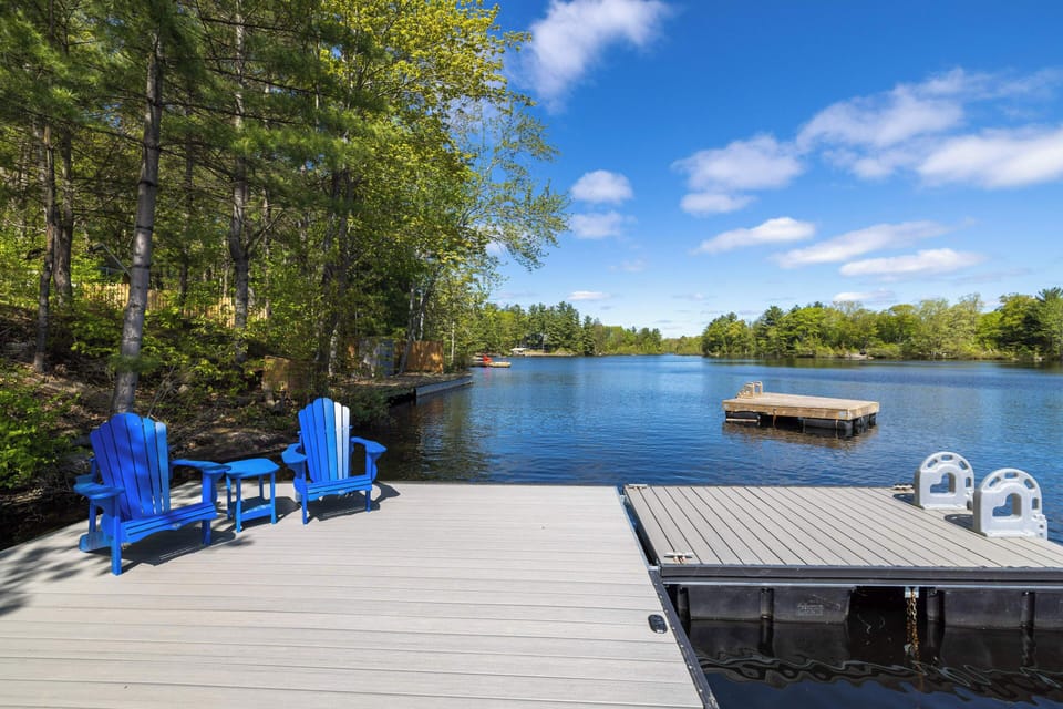Dock