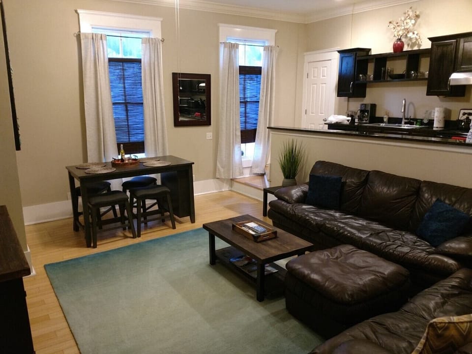 Living / Dining Area 