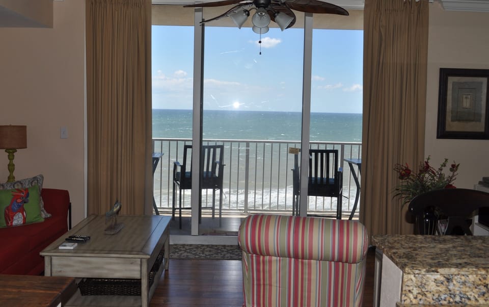 Beautiful View from the Kitchen to the Ocean